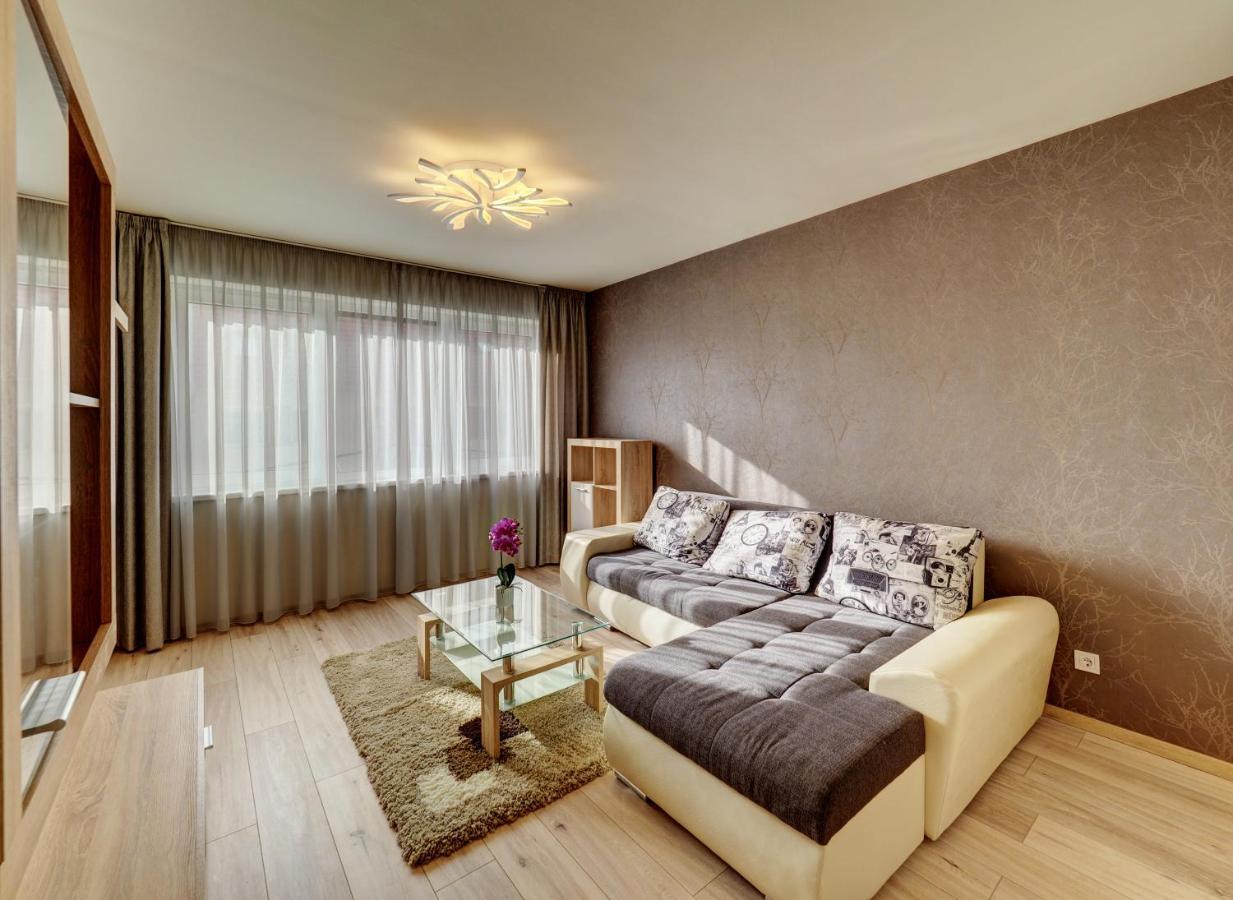 Apartamento Hajnal Apartman Szeged Exterior foto