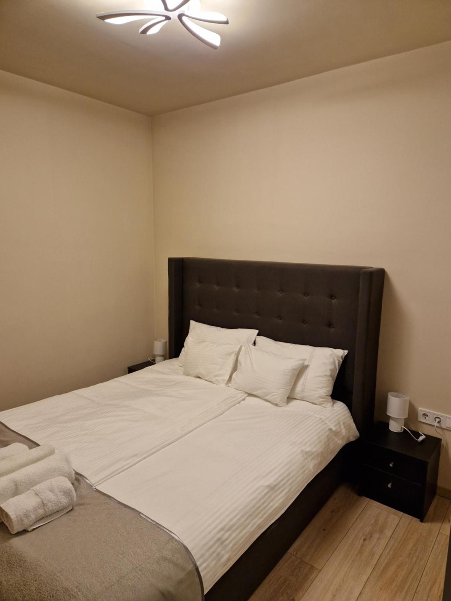 Apartamento Hajnal Apartman Szeged Habitación foto